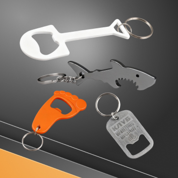 Брелки с логотипом